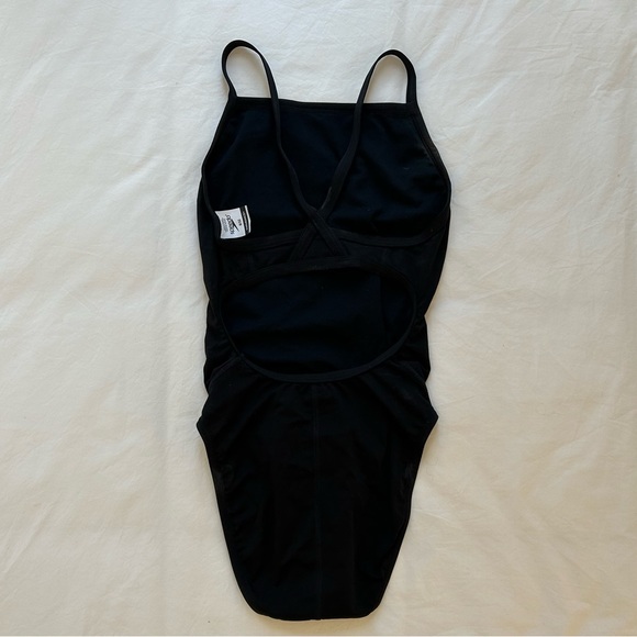 Speedo Women's Swimsuit One Piece Endurance+ Flyback in Black - MUST GO - Picture 6 of 7